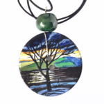 Κολιέ με ζωγραφισμένα κουμπιά